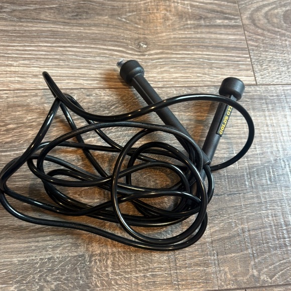 Black Jump Rope - Picture 2 of 3